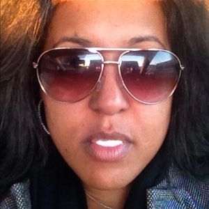 Meet your Posher, Nia